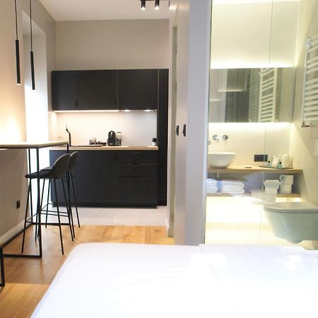 Fingerprint Tree Apartments Загреб Екстериор снимка
